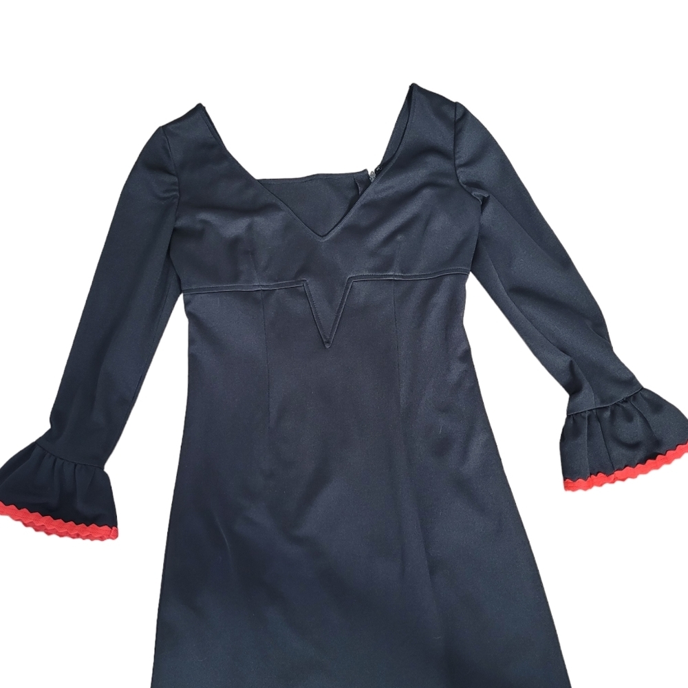 Vintage 1960's black maxi dress with red trim - Picture 7 of 14